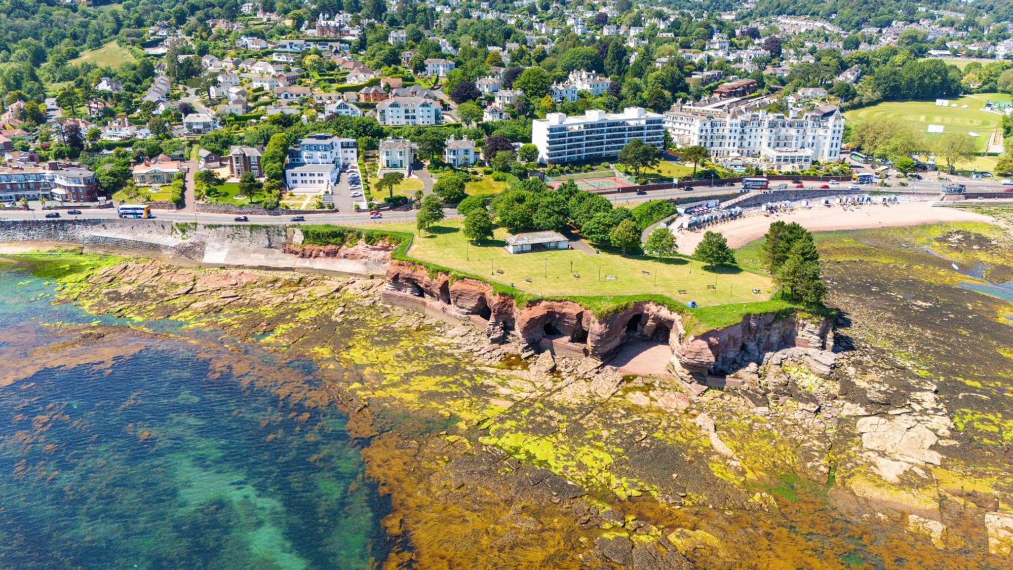 Waters Edge Hotel Torquay Exterior photo